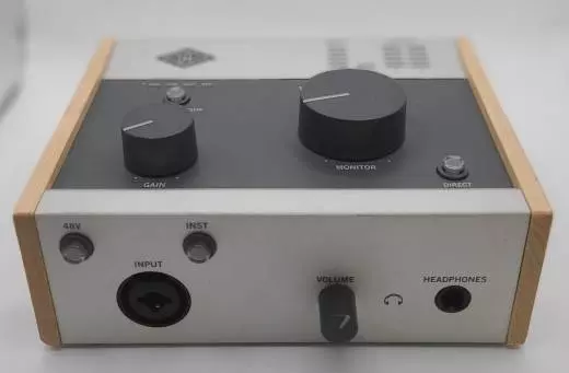 Universal Audio - UA-VOLT176 2